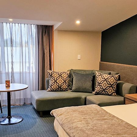 Distinction Luxmore Hotel Te Anau Esterno foto