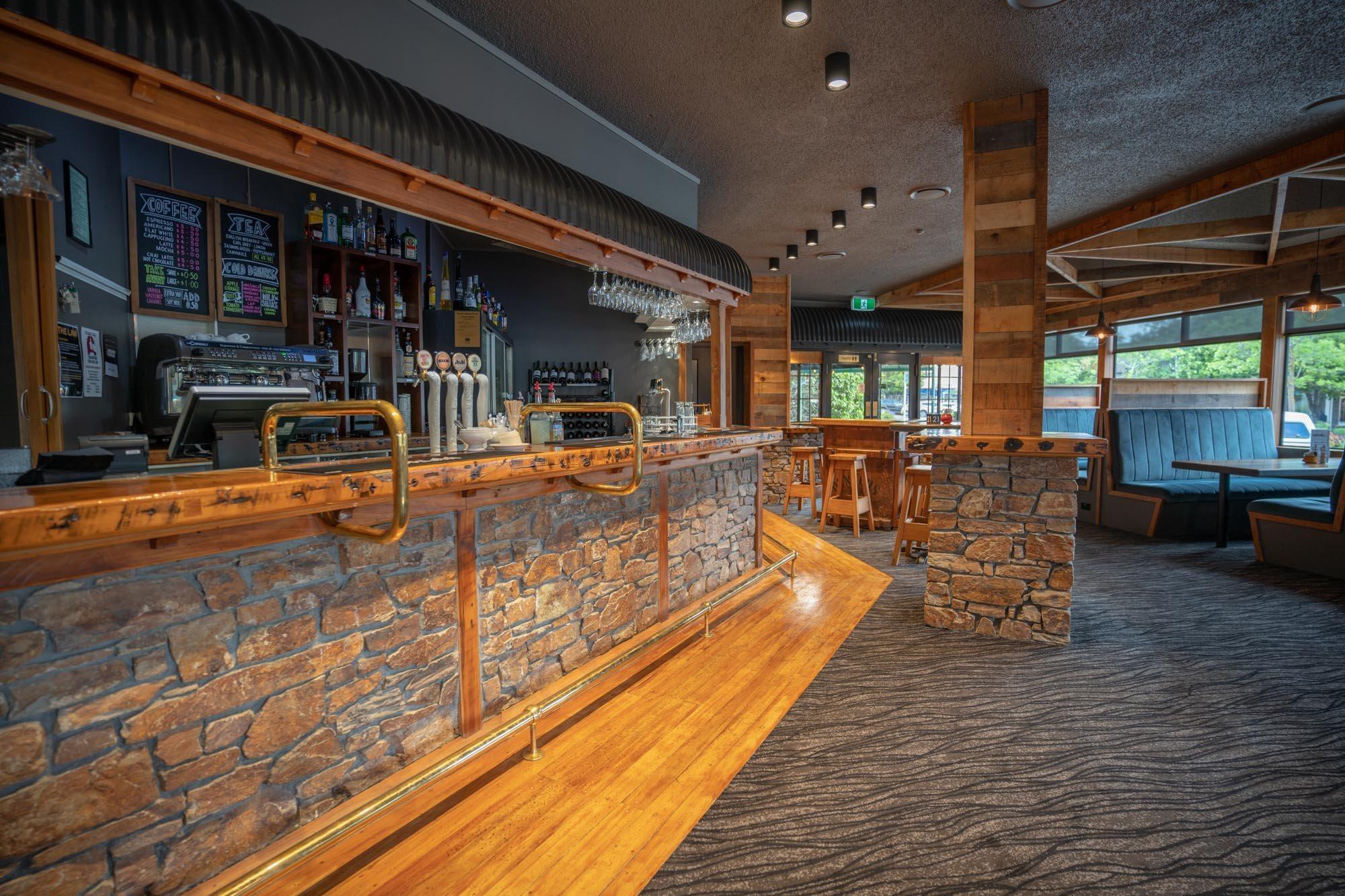 Distinction Luxmore Hotel Te Anau Esterno foto