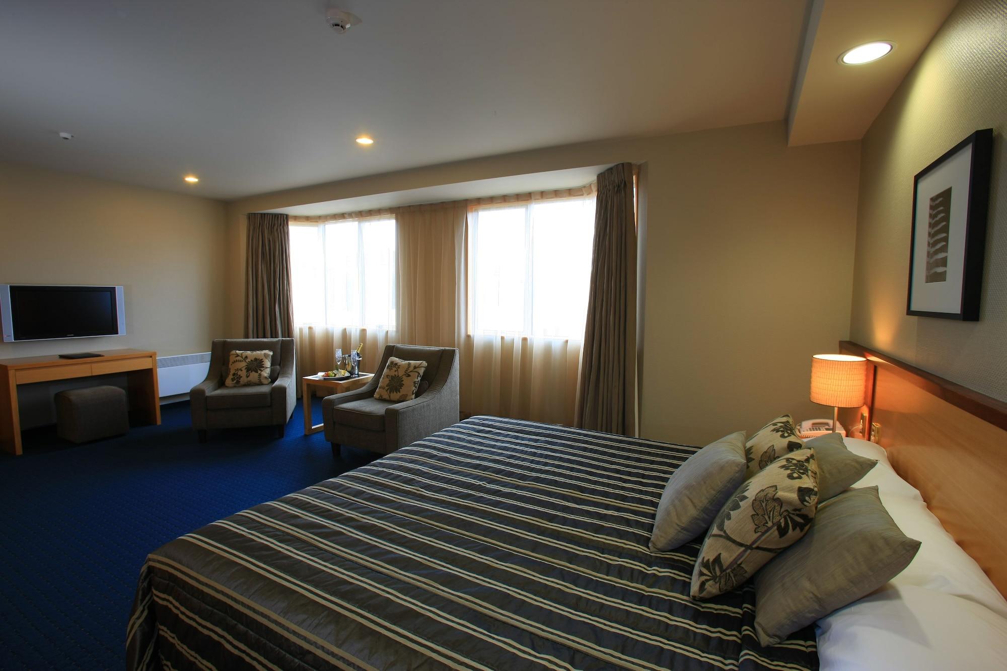 Distinction Luxmore Hotel Te Anau Esterno foto