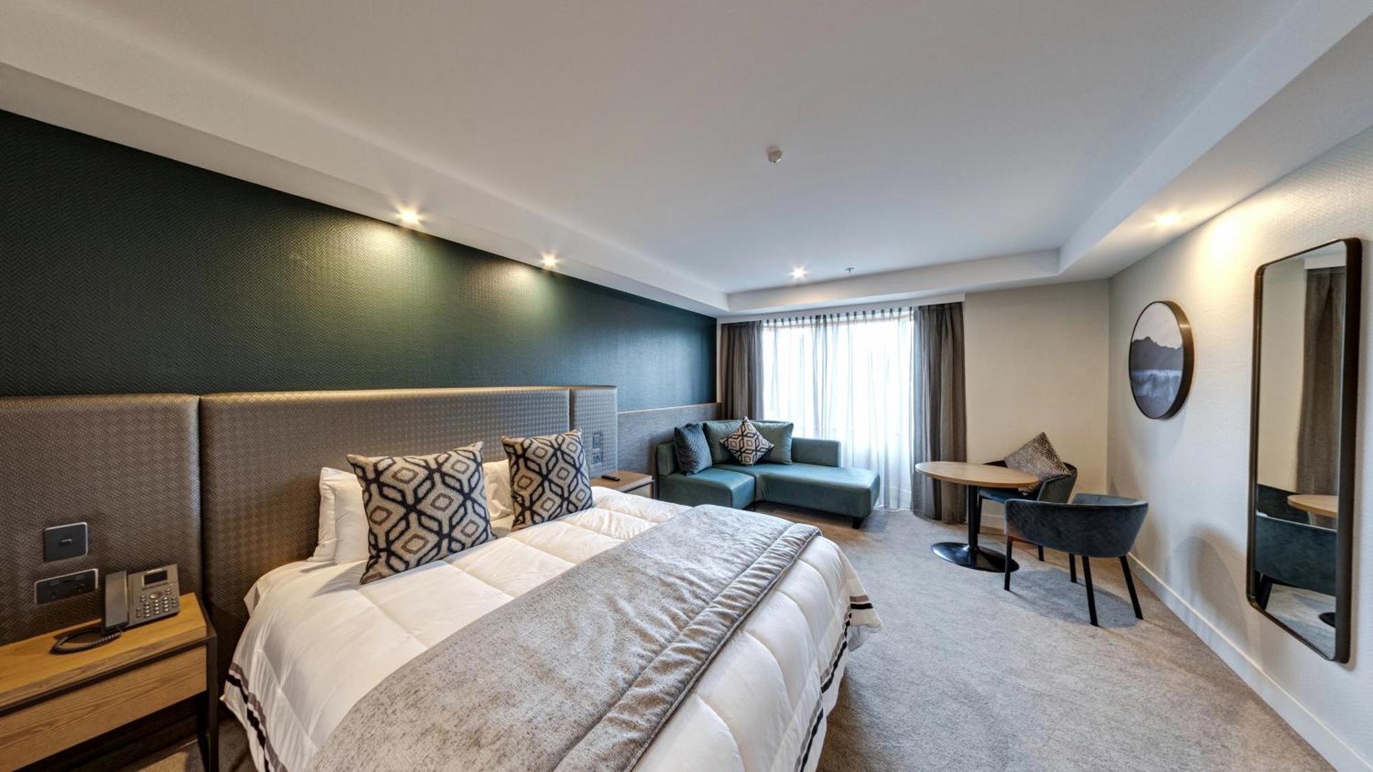 Distinction Luxmore Hotel Te Anau Esterno foto