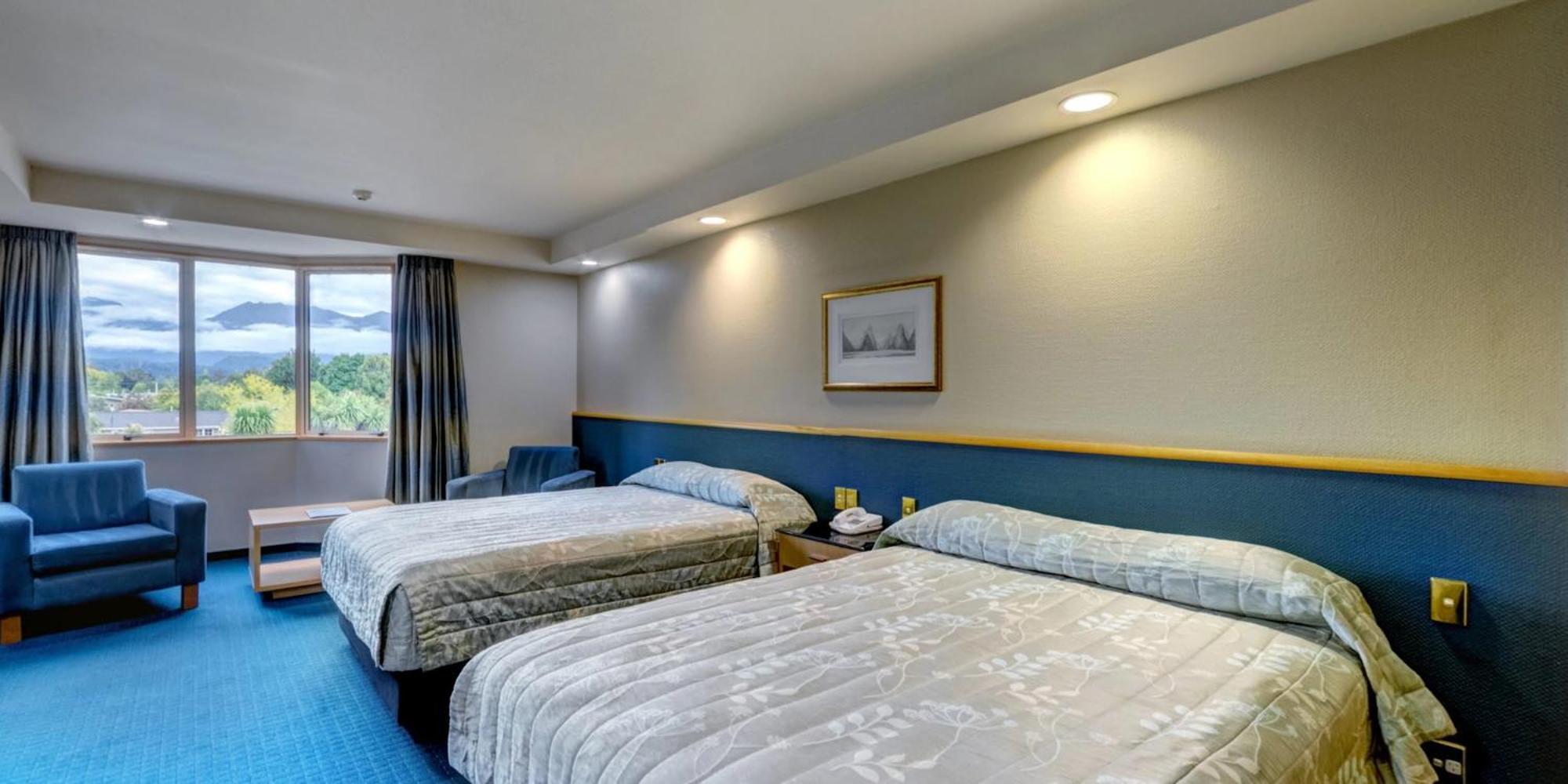 Distinction Luxmore Hotel Te Anau Esterno foto